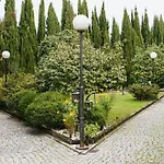 Hotel De Charme Quinta Do Pinheiro 4*