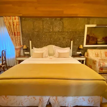 De Charme Quinta Do Pinheiro 4*