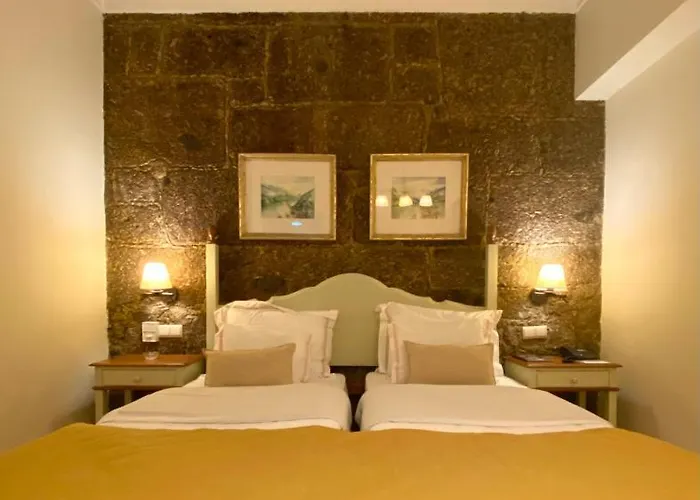 Hotel De Charme Quinta Do Pinheiro 4*