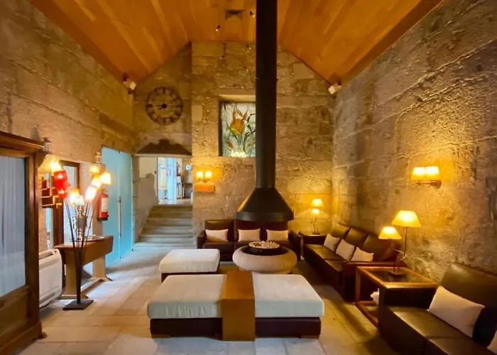 Hotel De Charme Quinta Do Pinheiro 4*